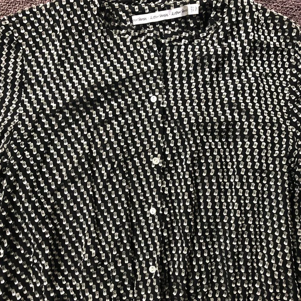 & Other Stories Black and White Pattern Blouse - Picture 6 of 11